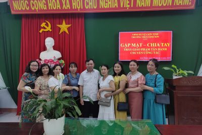 GẶP MẶT-CHIA TAY THẦY GIÁO PHẠM TẤN DANH CHUYỂN CÔNG TÁC